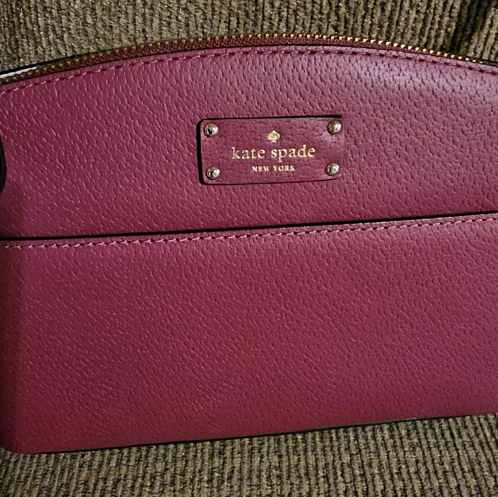 Kate Spade Grove Street Millie Leather Crossbody Cherrywood WKRU4194 NWOT - Picture 2 of 12